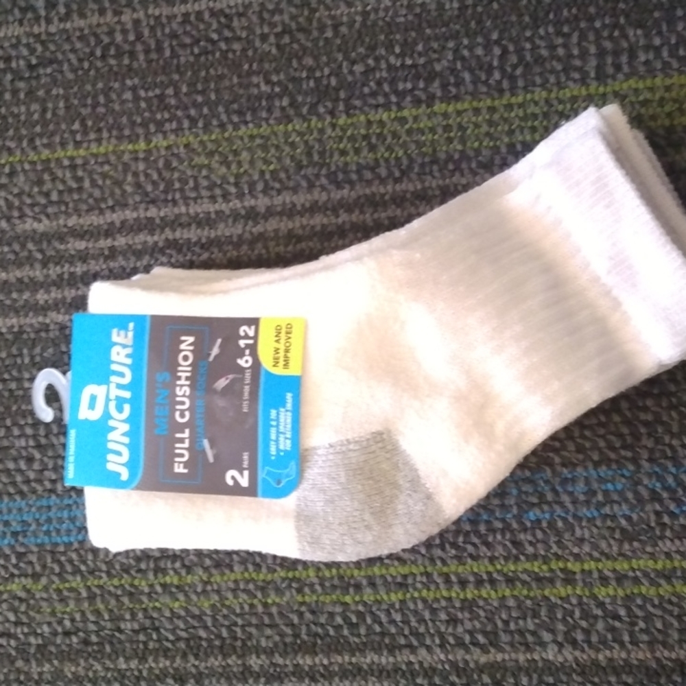 3/$10 Juncture socks 2 pairs